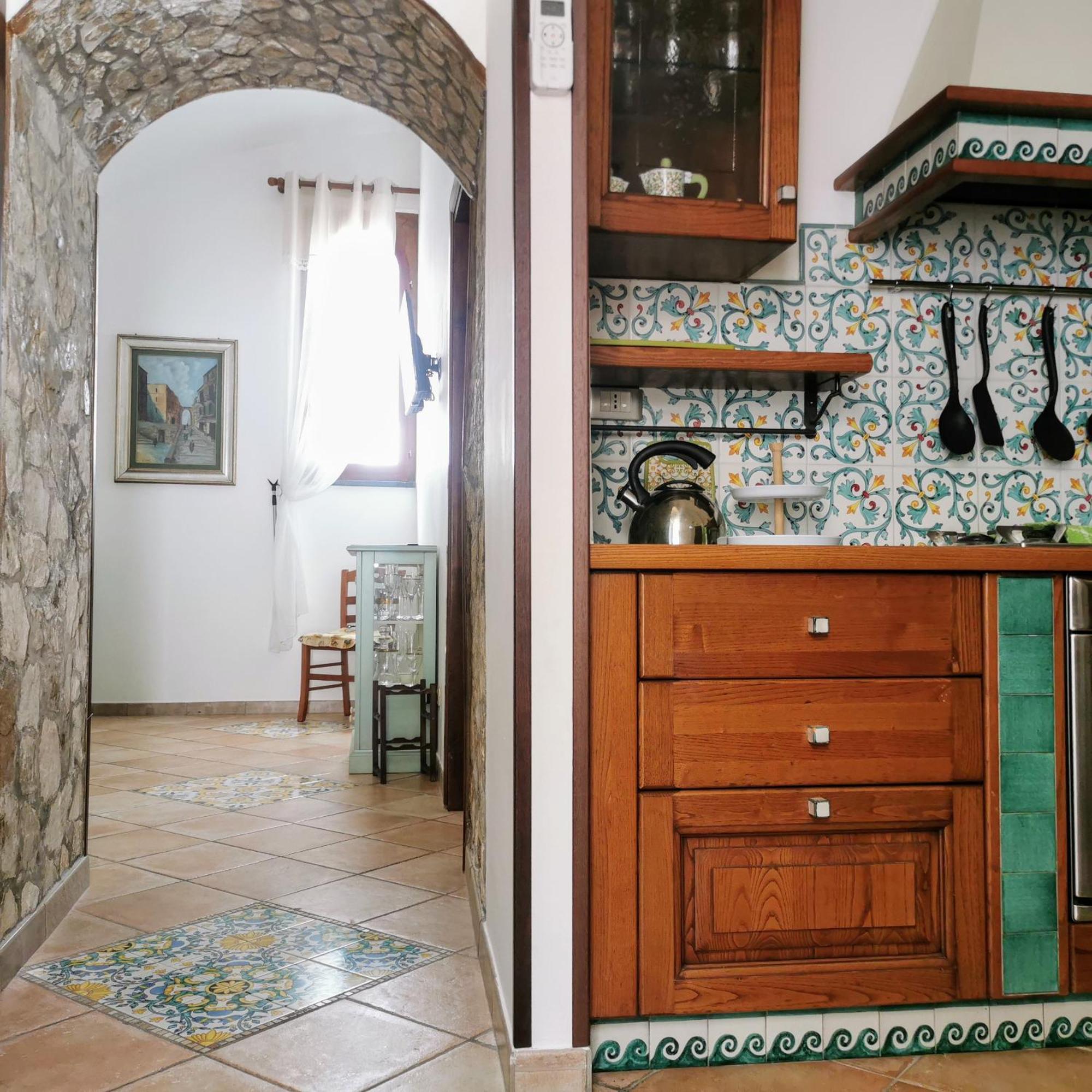 Cortile Di San Leo Apartment วิเอตริ ภายนอก รูปภาพ